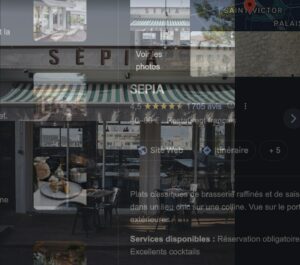 Façade et store rayé du restaurant Sépia sur la colline Puget à Marseille